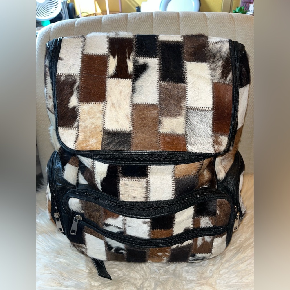 Cowhide backpack - Picture 5 of 8
